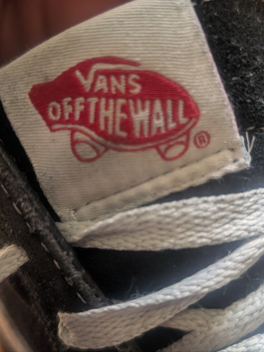 Classic Vans Sk8-Hi high top sneakers in black suede and canvas - Picture 6 of 7